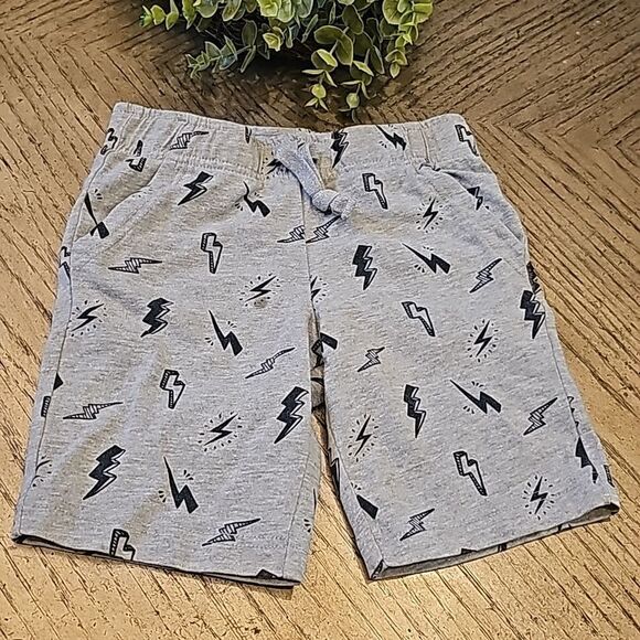Epic Threads gray lightening shorts size 6 - Picture 1 of 7